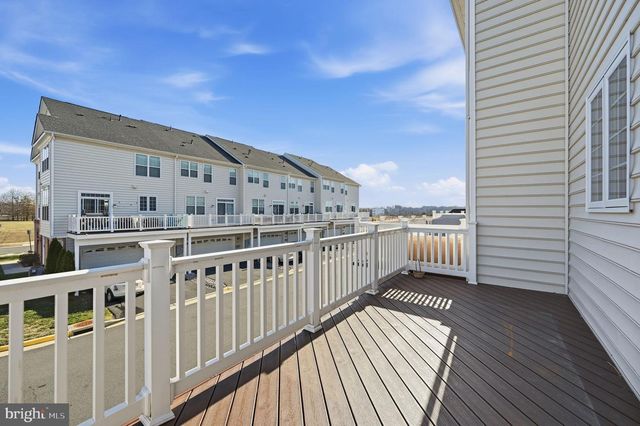 23445 MILLVILLE WOODS SQ, Ashburn, VA 20148