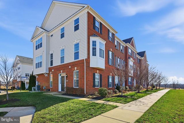 23445 MILLVILLE WOODS SQ, Ashburn, VA 20148