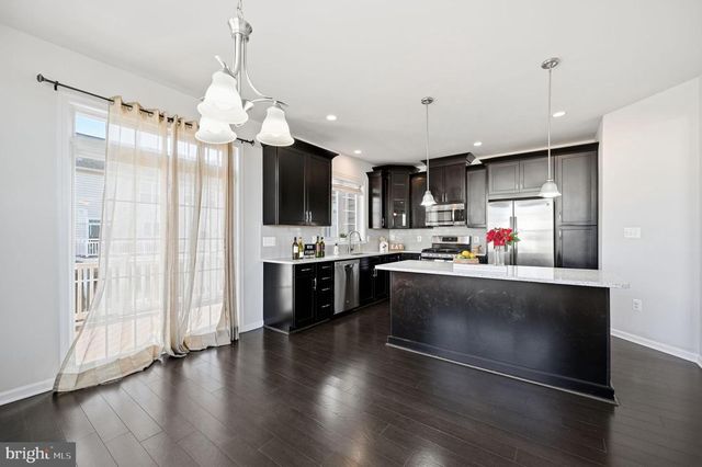 23445 MILLVILLE WOODS SQ, Ashburn, VA 20148