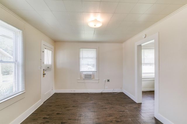 8402 Brockton Street, Houston, TX 77017