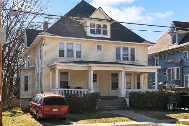 808 E Court Street, Janesville, WI 53545