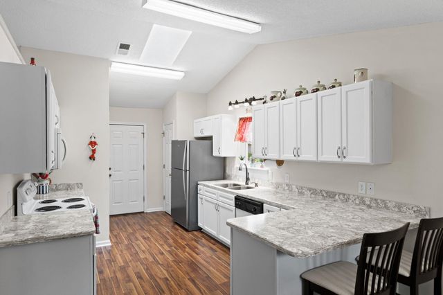 459 Pepper Breeze Ave., Calabash, NC 28467