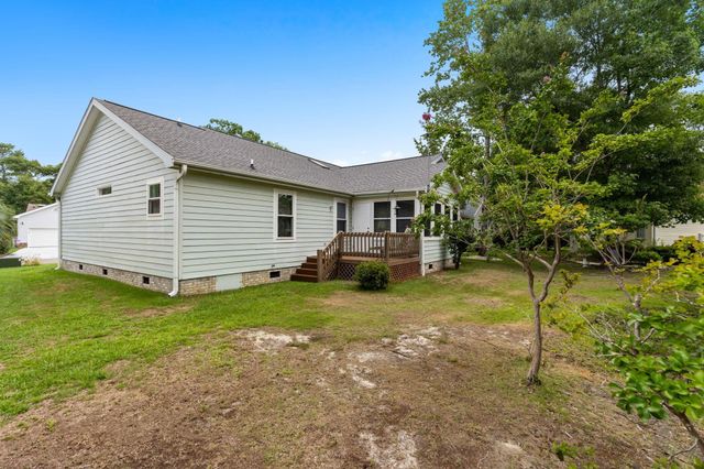 459 Pepper Breeze Ave., Calabash, NC 28467