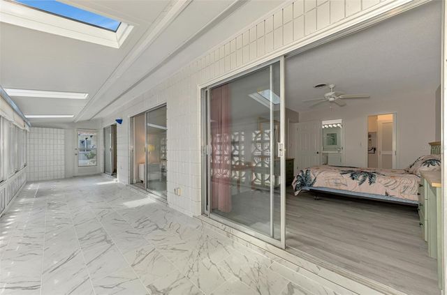 1205 TARPON CENTER DRIVE E2, Venice, FL 34285