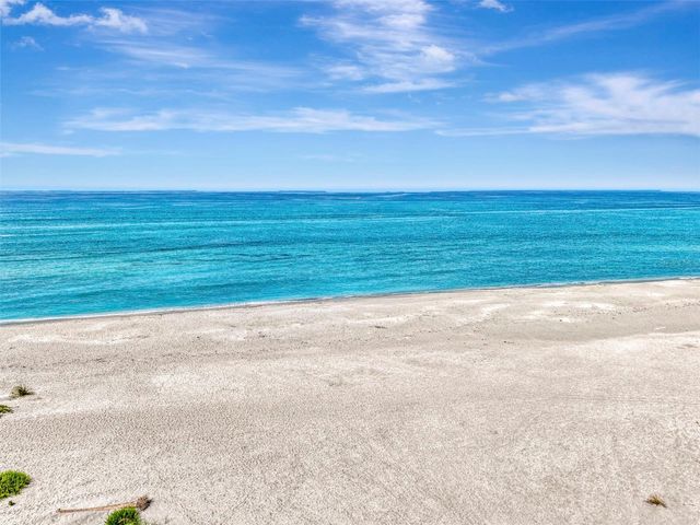 1205 TARPON CENTER DRIVE E2, Venice, FL 34285