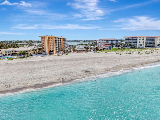 1205 TARPON CENTER DRIVE E2, Venice, FL 34285