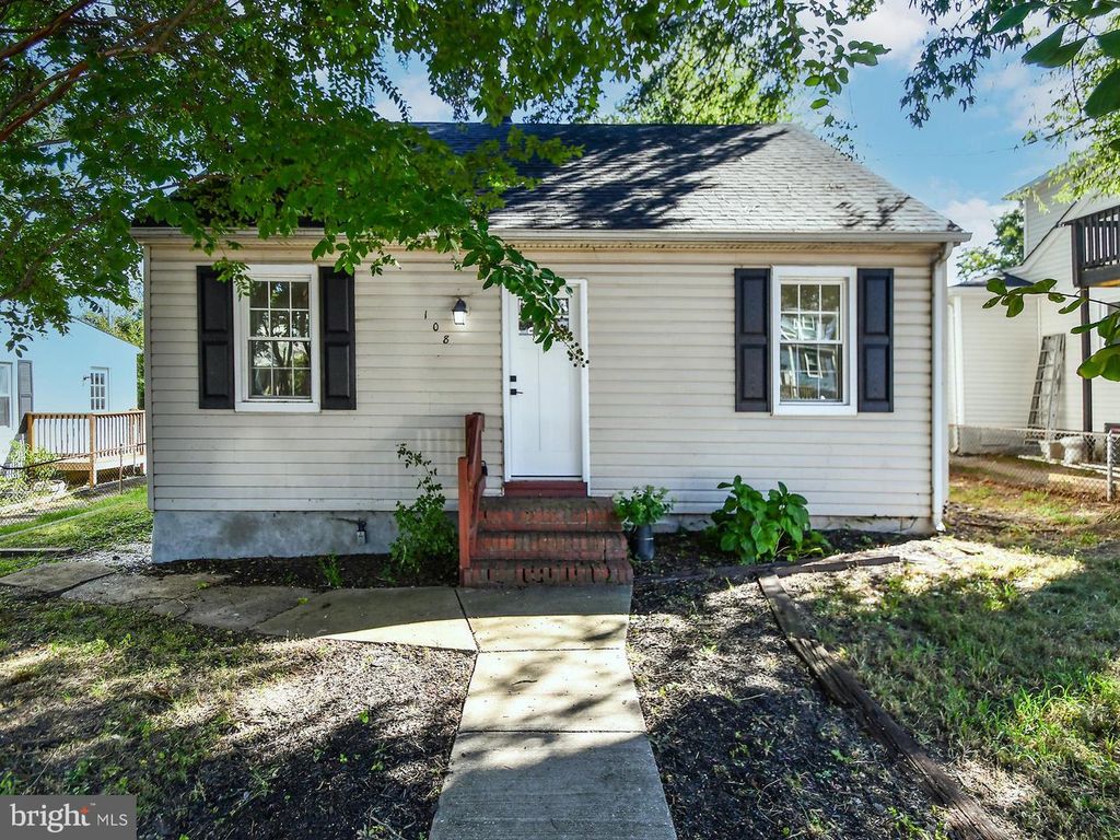 108 NEW JERSEY AVE NW, Glen Burnie, MD 21061