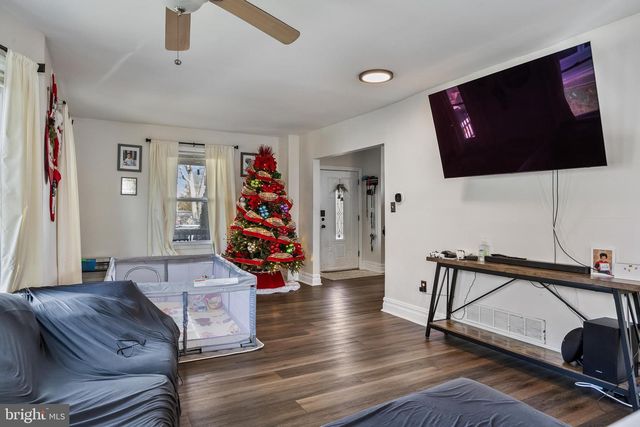 224 E LAFAYETTE AVE, Magnolia, NJ 08049