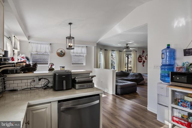 224 E LAFAYETTE AVE, Magnolia, NJ 08049