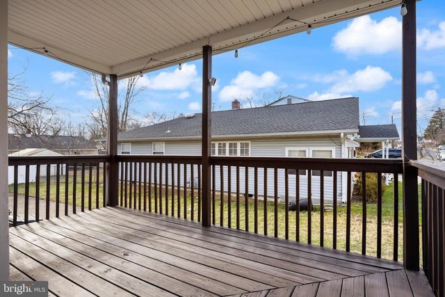 224 E LAFAYETTE AVE, Magnolia, NJ 08049