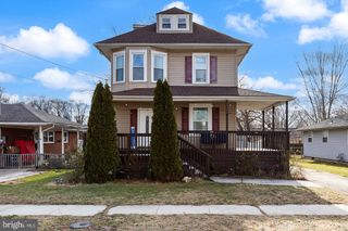 224 E LAFAYETTE AVE, Magnolia, NJ 08049