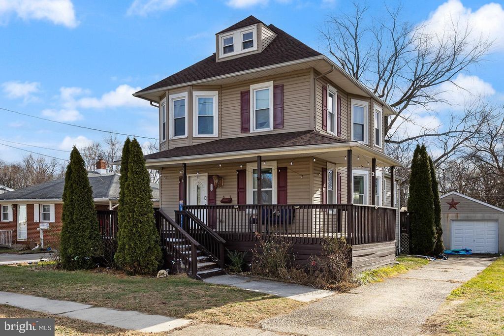 224 E LAFAYETTE AVE, Magnolia, NJ 08049