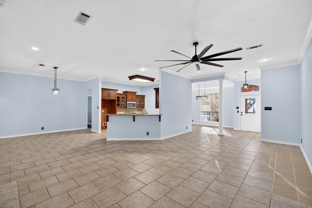 6008 Queens Court, Midland, TX 79707