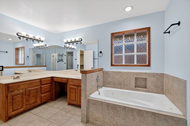 6008 Queens Court, Midland, TX 79707