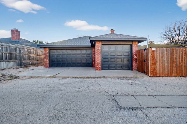 6008 Queens Court, Midland, TX 79707