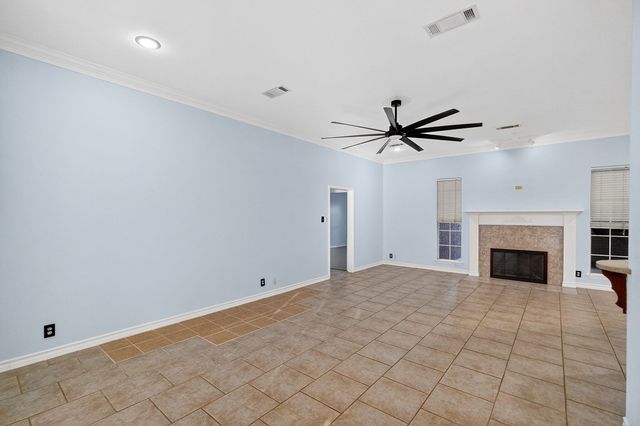 6008 Queens Court, Midland, TX 79707