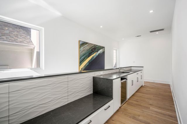 602 Birdsall Street, Houston, TX 77007