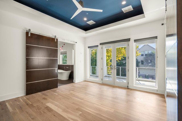 602 Birdsall Street, Houston, TX 77007