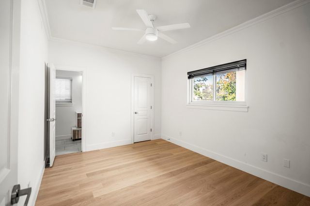 602 Birdsall Street, Houston, TX 77007