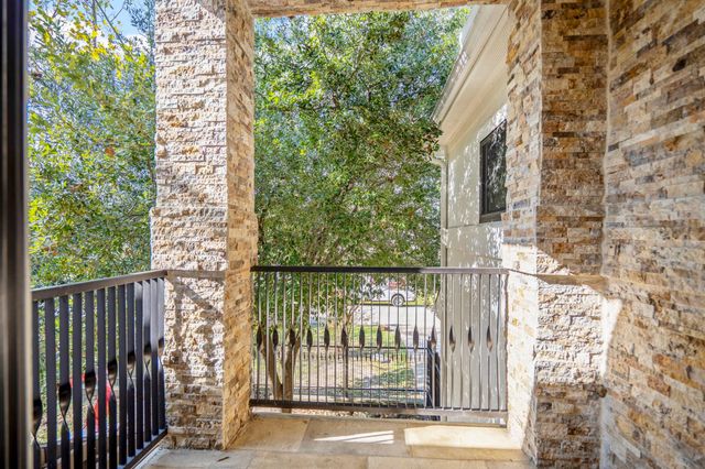 602 Birdsall Street, Houston, TX 77007