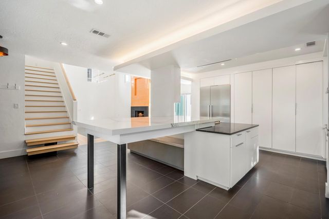 602 Birdsall Street, Houston, TX 77007