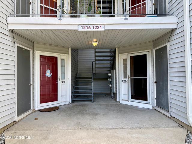 1216 Waters Edge Drive 1216, Toms River, NJ 08753