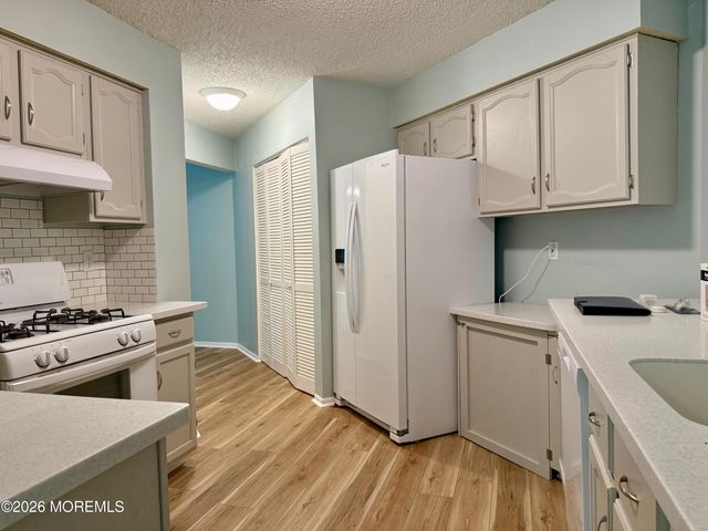 1216 Waters Edge Drive 1216, Toms River, NJ 08753