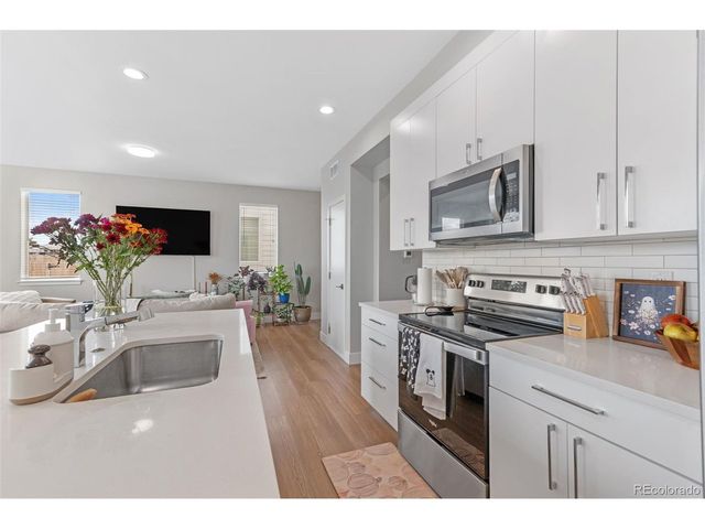 551 S Main St, Byers, CO 80103