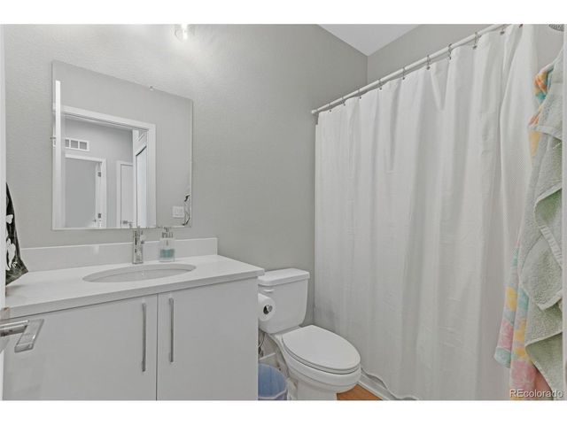 551 S Main St, Byers, CO 80103