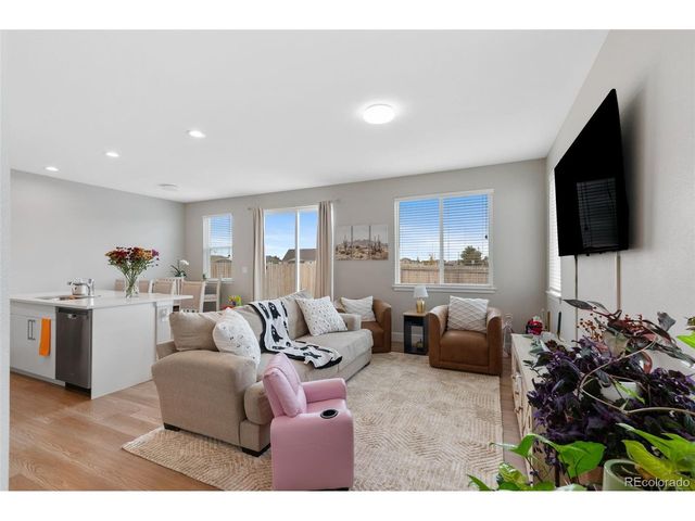 551 S Main St, Byers, CO 80103