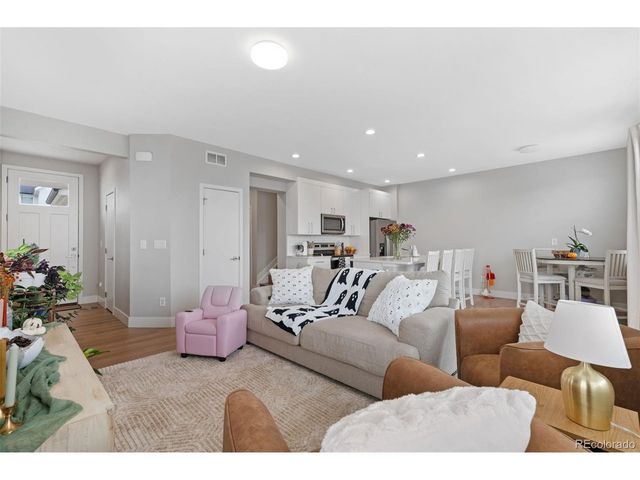 551 S Main St, Byers, CO 80103