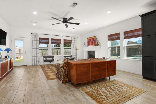 3403 Daisy, Santa Fe, TX 77510