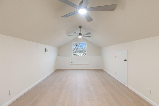 400 N River Oaks DR, Burnet, TX 78611