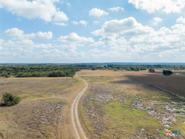 11915 FM 86, Lockhart, TX 78644