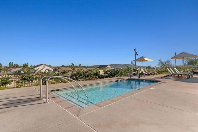 12606 Elizabeth Way, San Diego, CA 92129