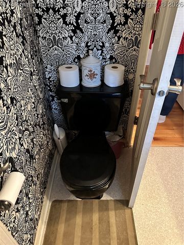 409 Wildlife Way, Clendenin, WV 25045