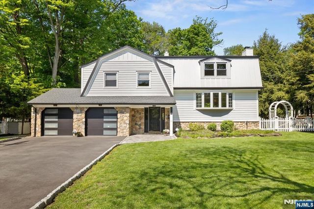 474 Stevens Avenue, Ridgewood, NJ 07450