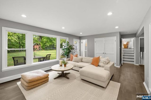 474 Stevens Avenue, Ridgewood, NJ 07450