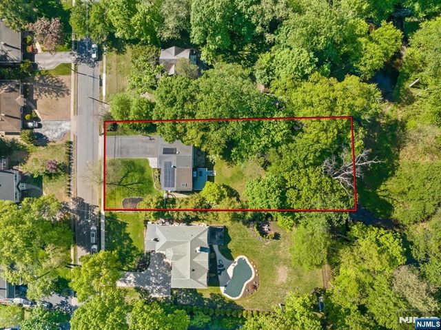 474 Stevens Avenue, Ridgewood, NJ 07450