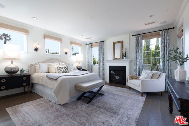 735 N Stanley Avenue, Los Angeles, CA 90046