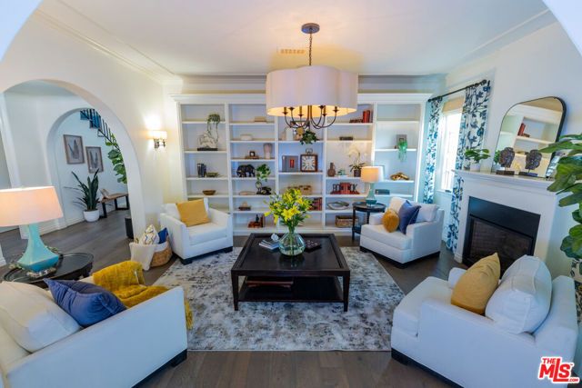 735 N Stanley Avenue, Los Angeles, CA 90046