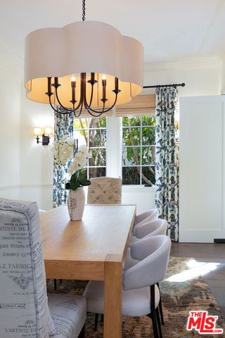 735 N Stanley Avenue, Los Angeles, CA 90046