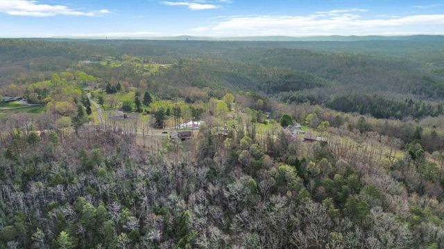 648 Murphy Ridge Road, Stearns, KY 42647