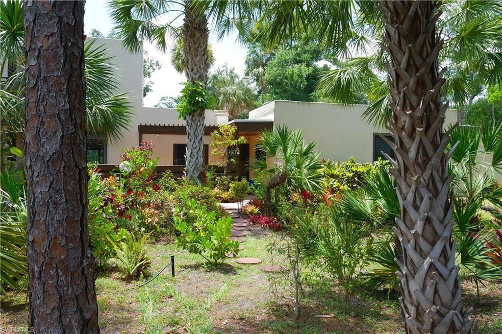 112 pinebrook DR, FORT MYERS, FL 33907 — exterior