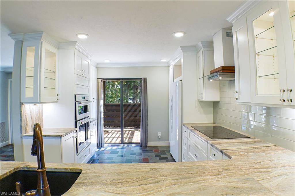 112 pinebrook DR, FORT MYERS, FL 33907 — photo 5