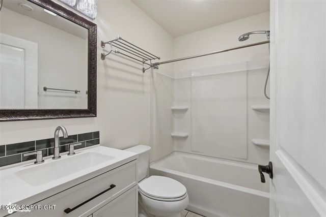 2946 Nugget Lane, Anchorage, AK 99516