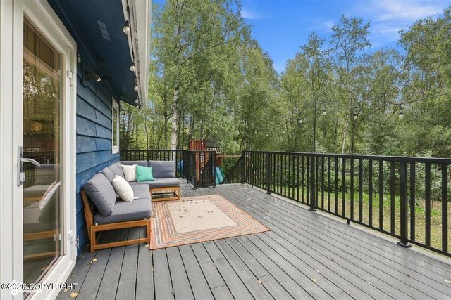 2946 Nugget Lane, Anchorage, AK 99516