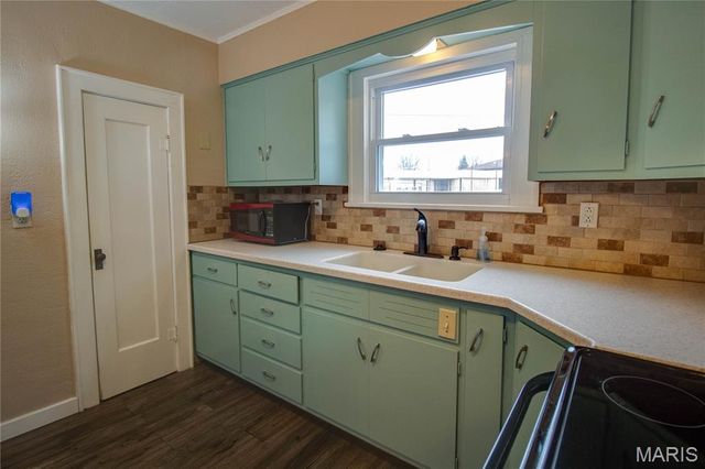 3505 Coronado Drive, Alton, IL 62002