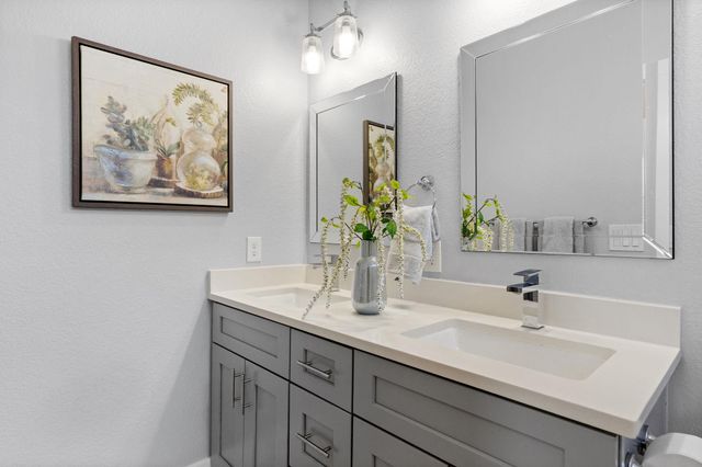 304 BLACKSON Ave A, Austin, TX 78752