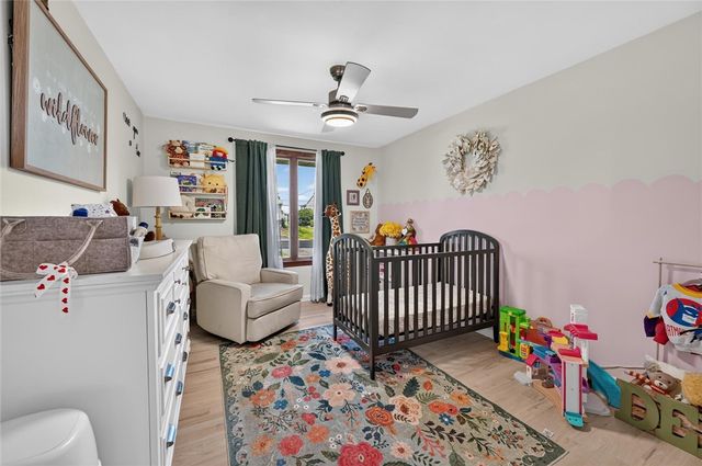 34 Mohawk Dr, Hempfield Twp, PA 15601